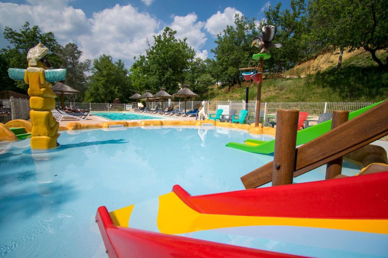 Camping Le Colorado Rustrel Εξωτερικό φωτογραφία