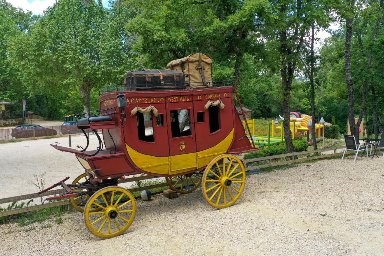 Camping Le Colorado Rustrel Εξωτερικό φωτογραφία