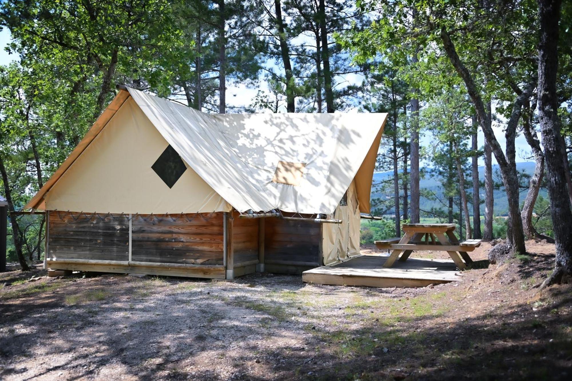 Camping Le Colorado Rustrel Εξωτερικό φωτογραφία