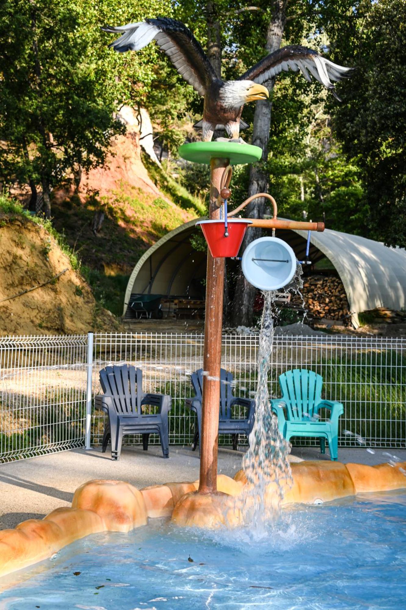 Camping Le Colorado Rustrel Εξωτερικό φωτογραφία