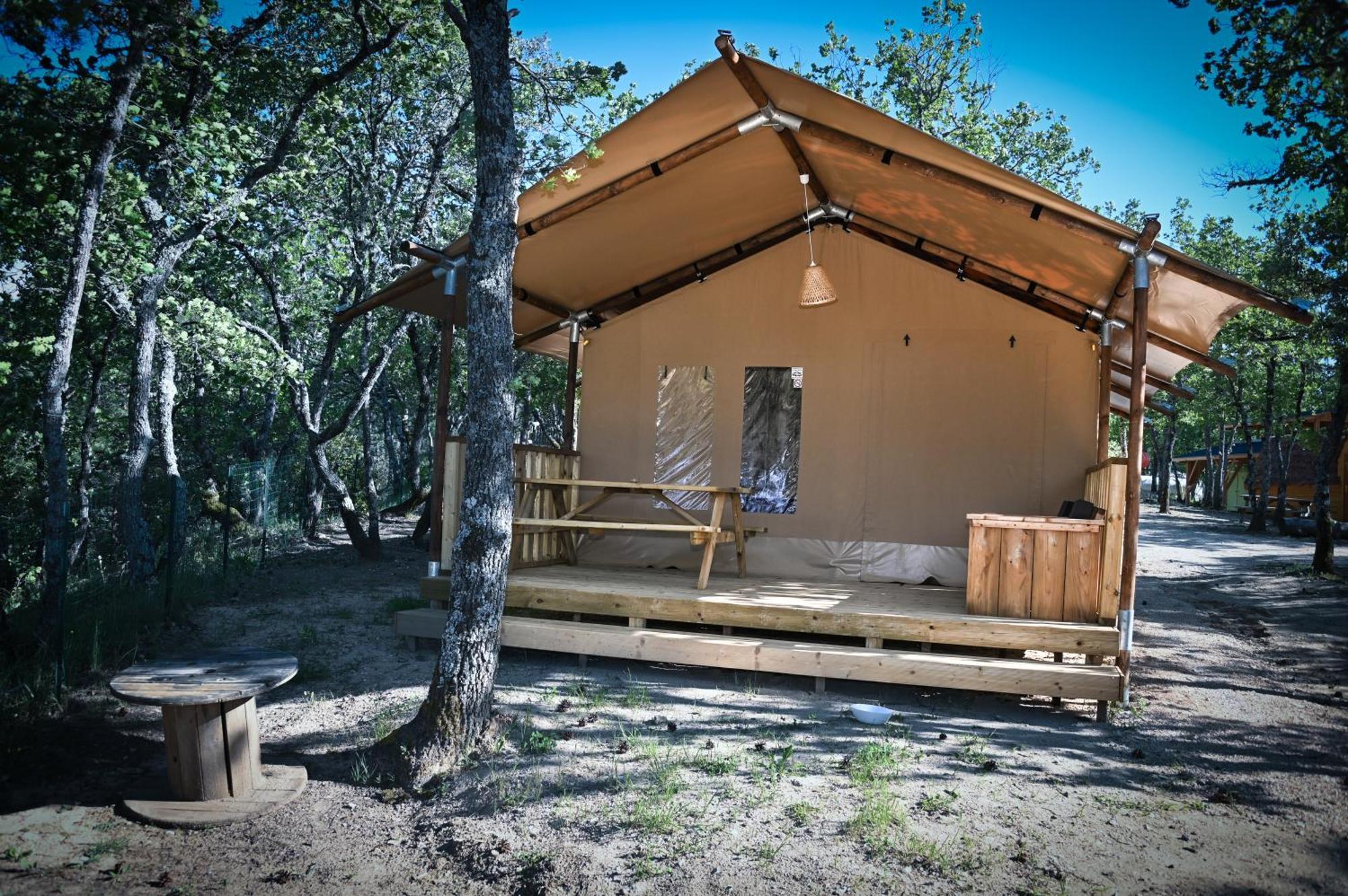 Camping Le Colorado Rustrel Εξωτερικό φωτογραφία